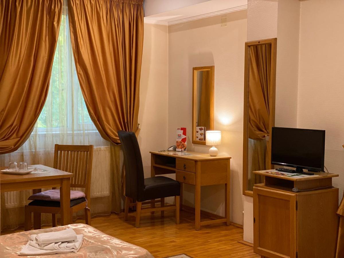 Villa Edel Constanta Luaran gambar